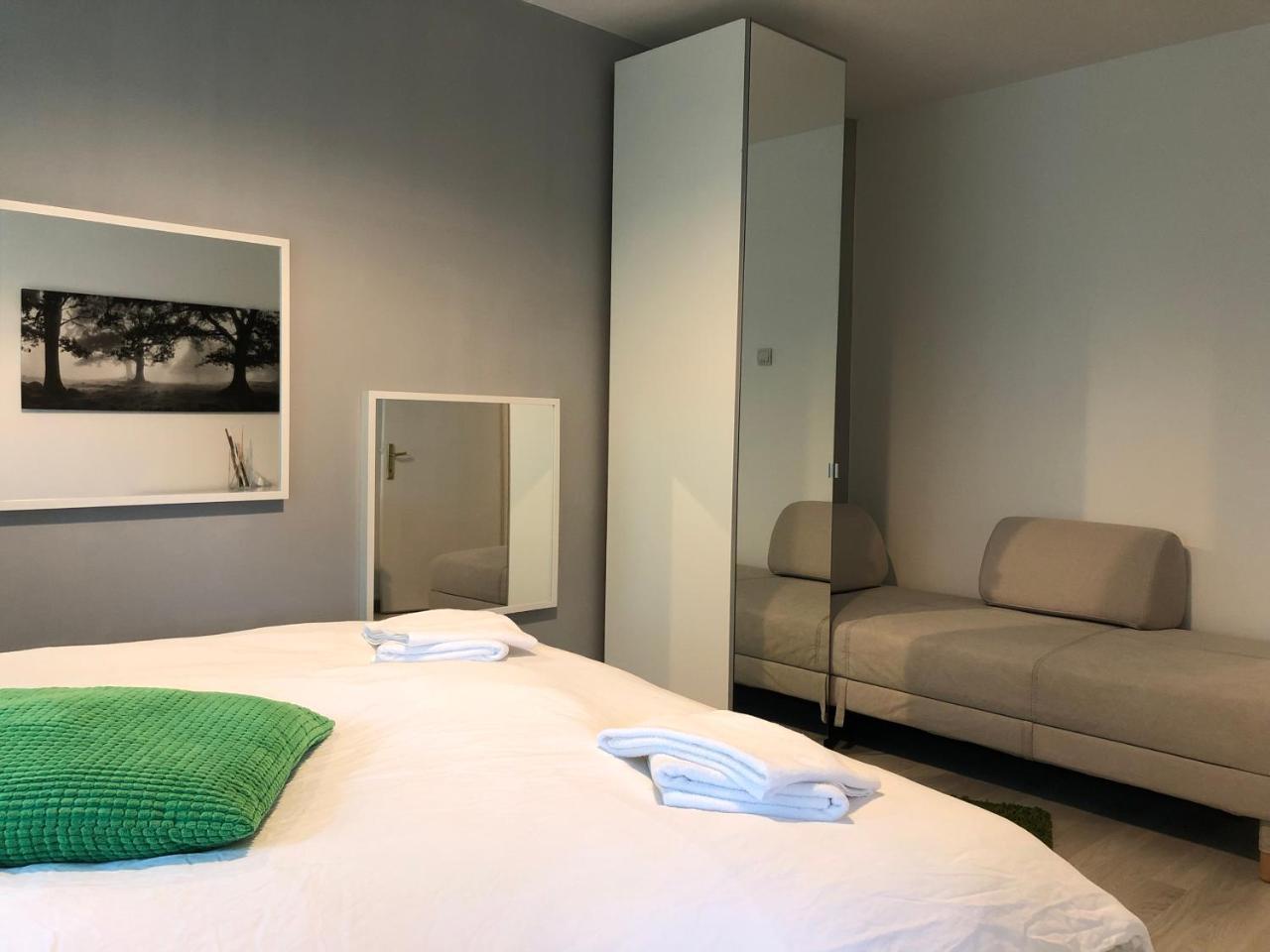 בוקרשט Green Apartment מראה חיצוני תמונה